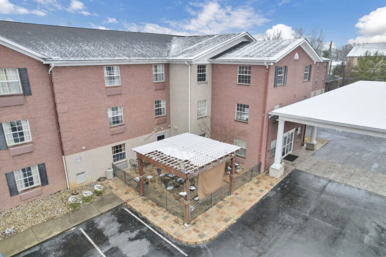 4 web or mls DJI 0102 768x512