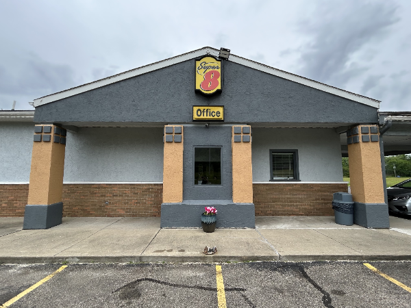 Exterior Office